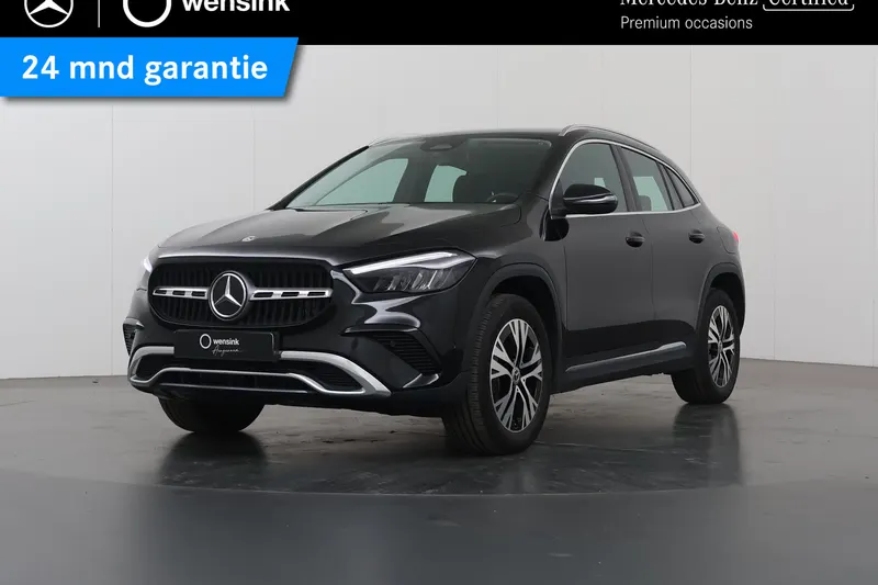 Mercedes-Benz GLA (2024)