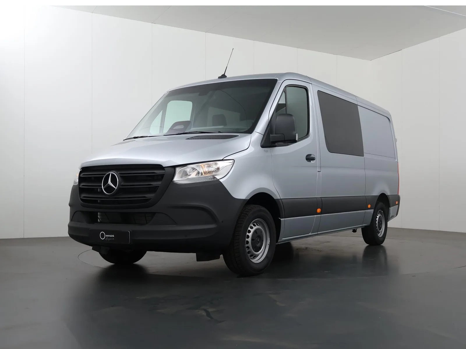 Mercedes-Benz Sprinter (2024) — foto 1