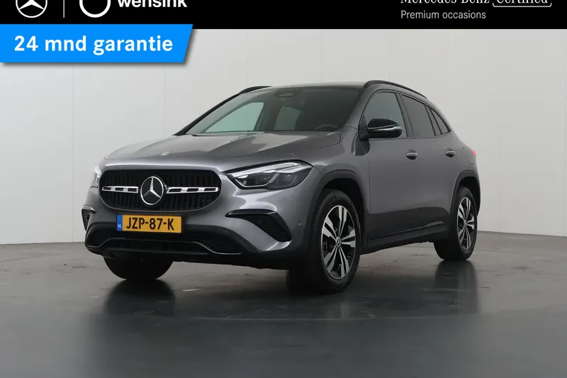 Mercedes-Benz GLA (2024)