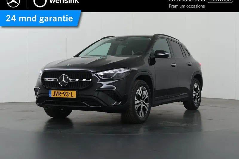 Mercedes-Benz GLA (2024)