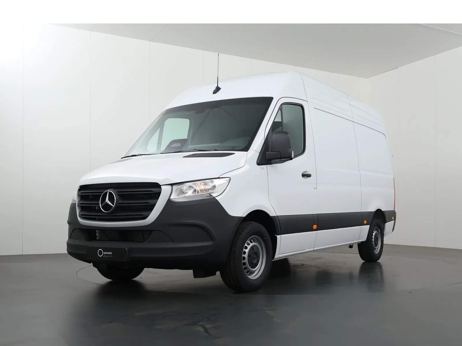 Mercedes-Benz Sprinter (2024) — foto 1