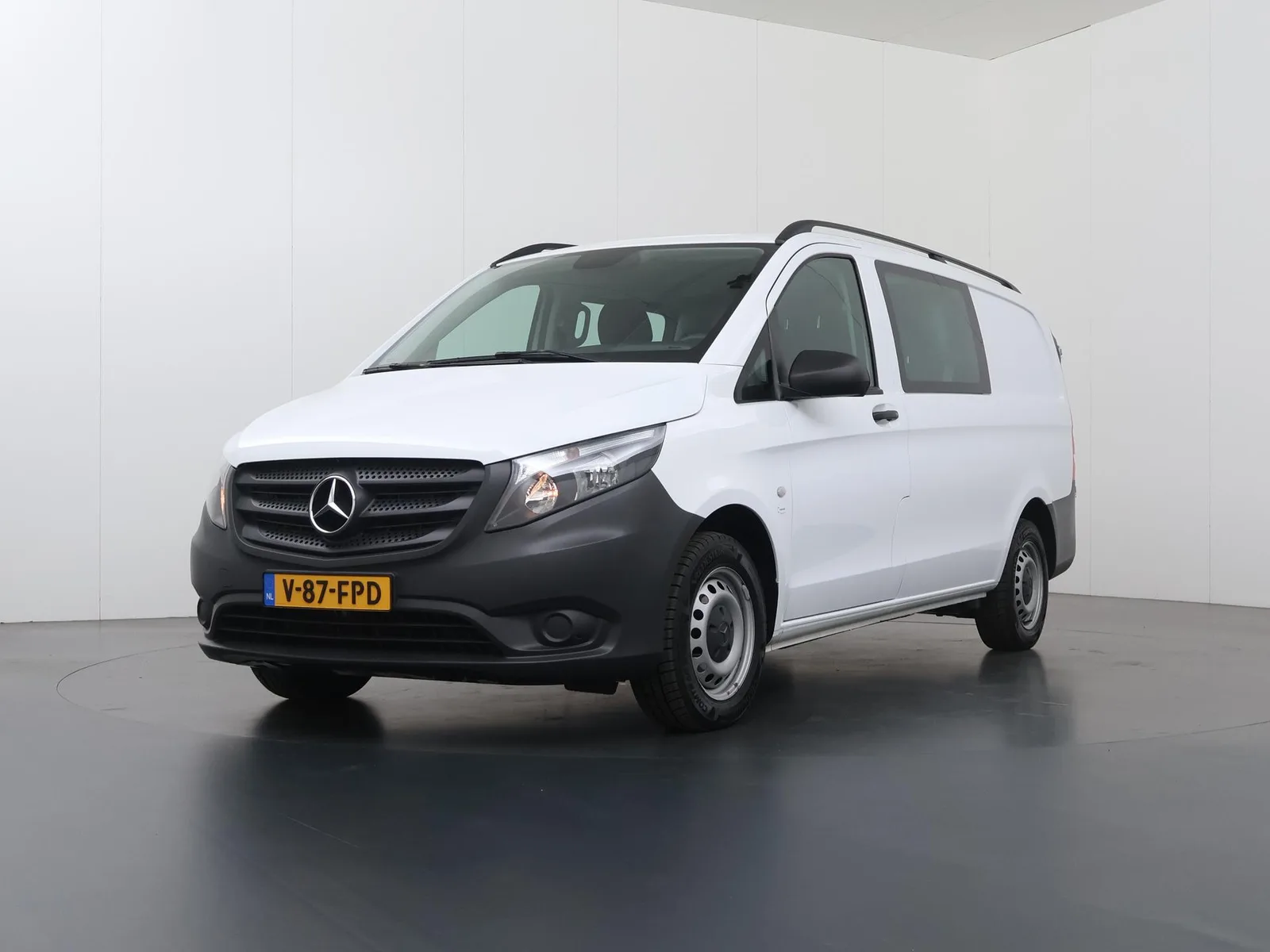 Mercedes-Benz Vito (2024) — foto 1