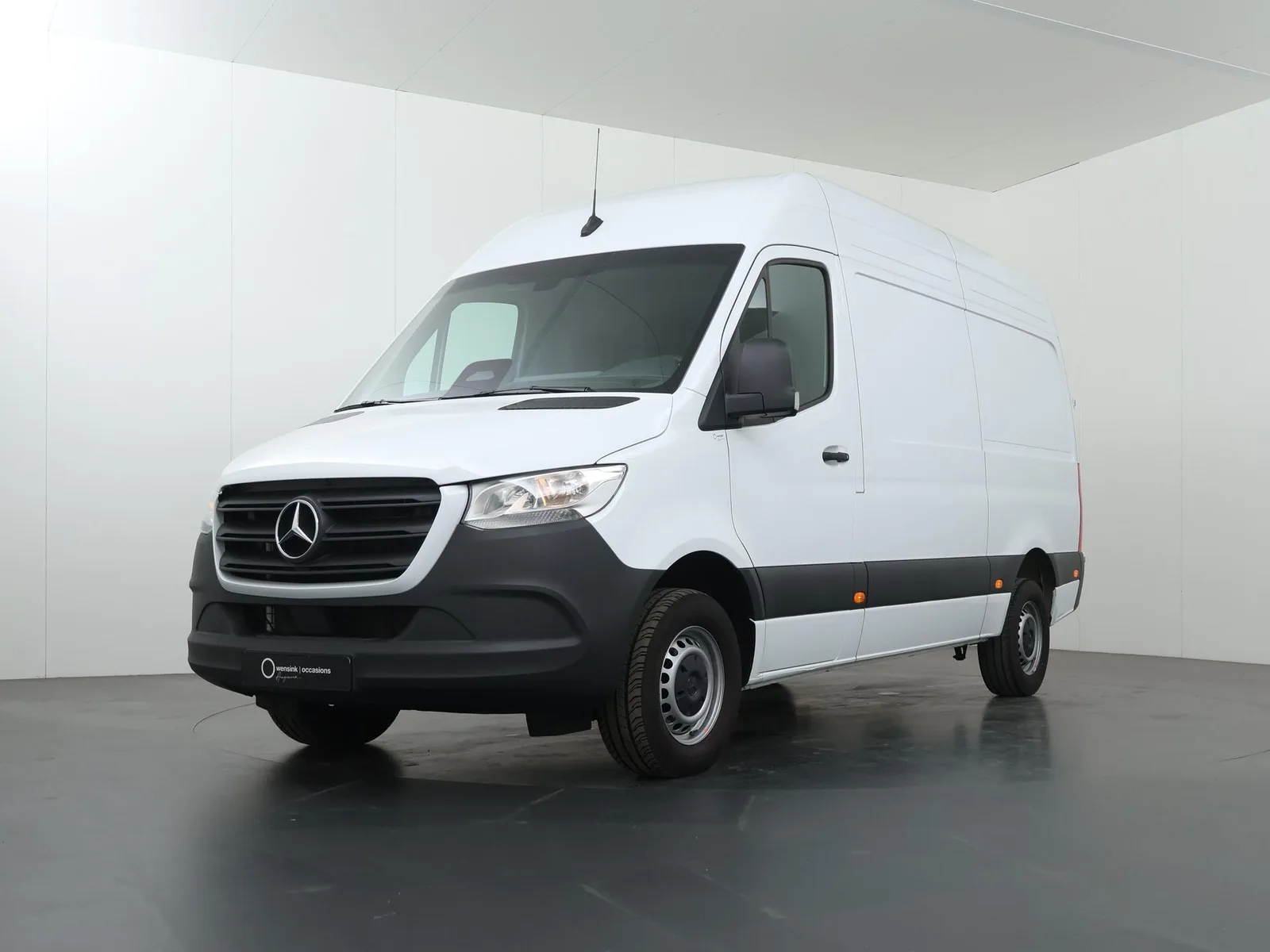 Mercedes-Benz Sprinter (2024) — foto 1