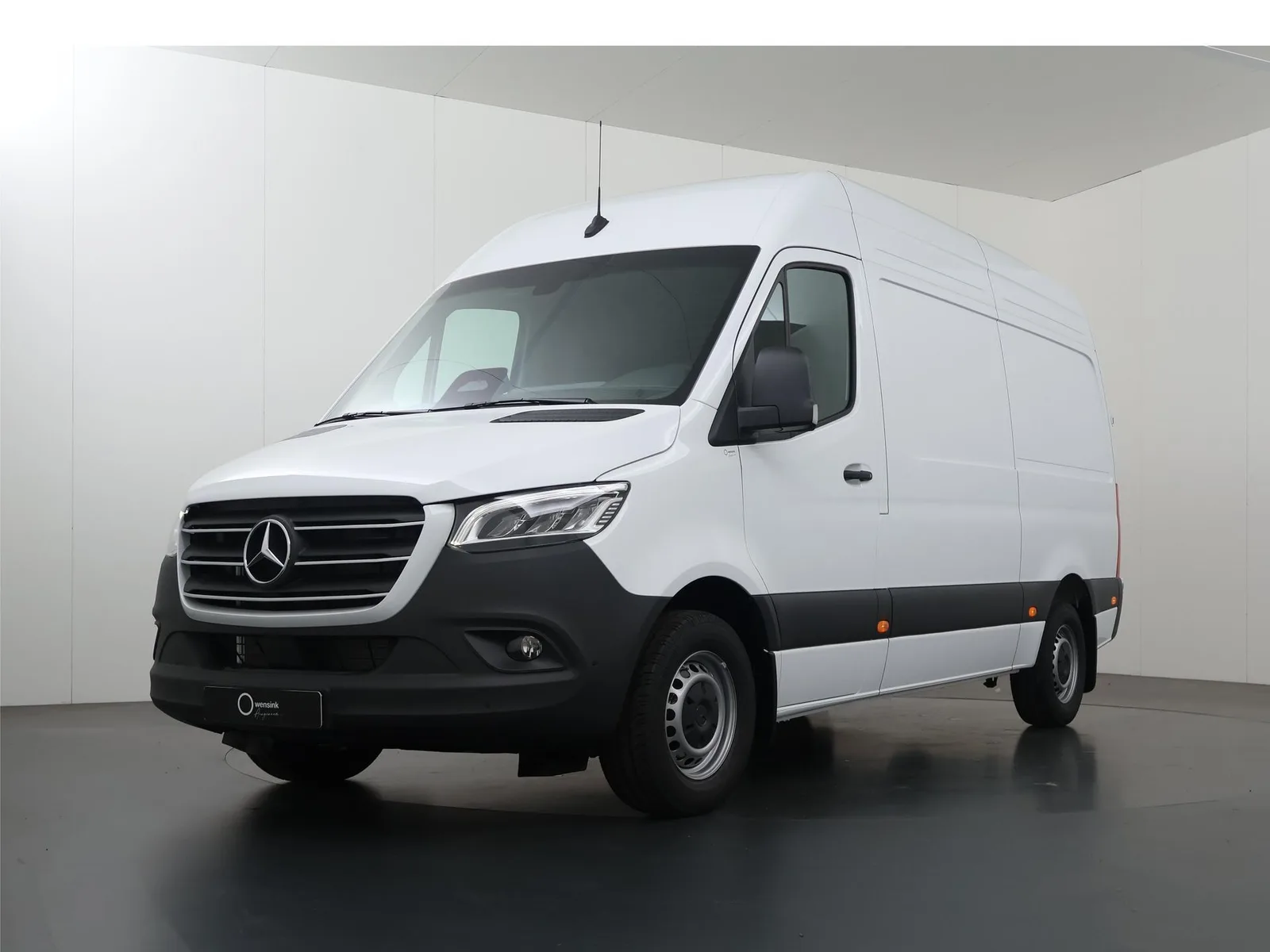 Mercedes-Benz Sprinter (2024) — foto 1