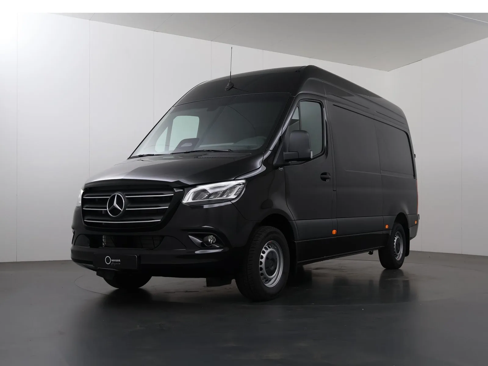 Mercedes-Benz Sprinter (2024) — foto 1