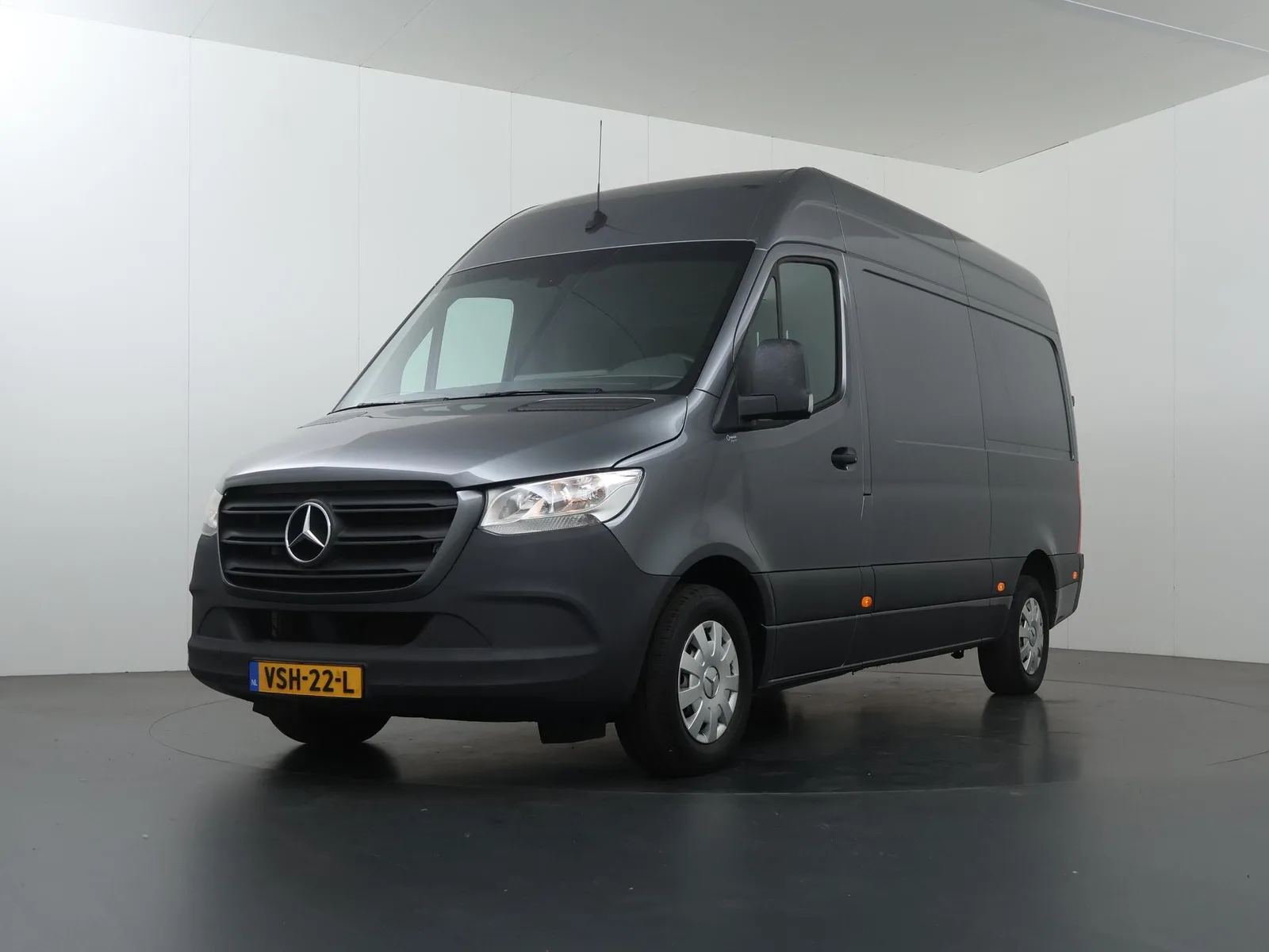 Mercedes-Benz Sprinter (2022) — foto 1
