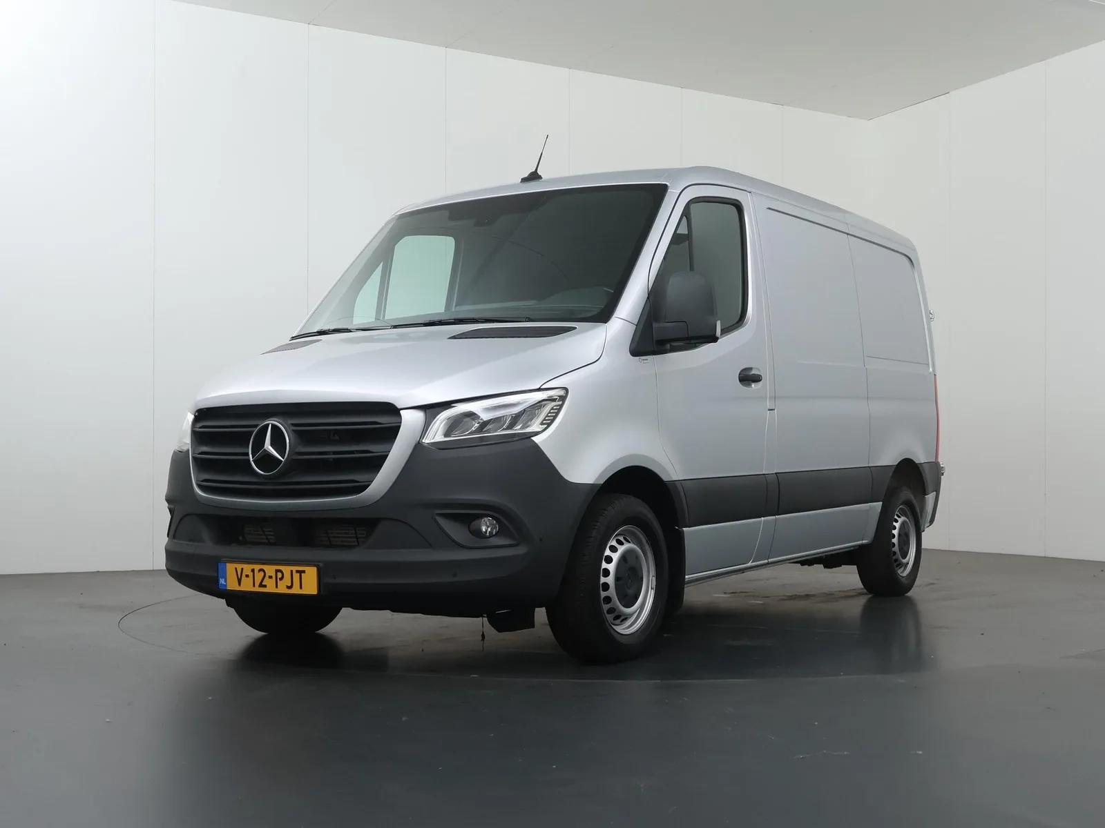 Mercedes-Benz Sprinter (2021) — foto 1
