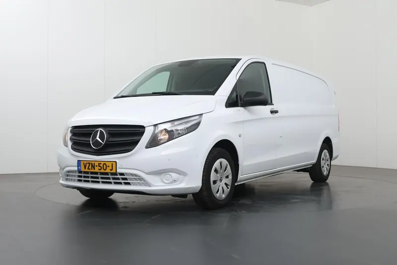 Mercedes-Benz Vito (2023)