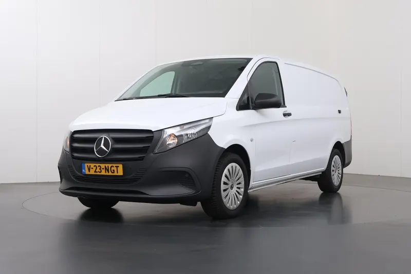 Mercedes-Benz Vito (2024)