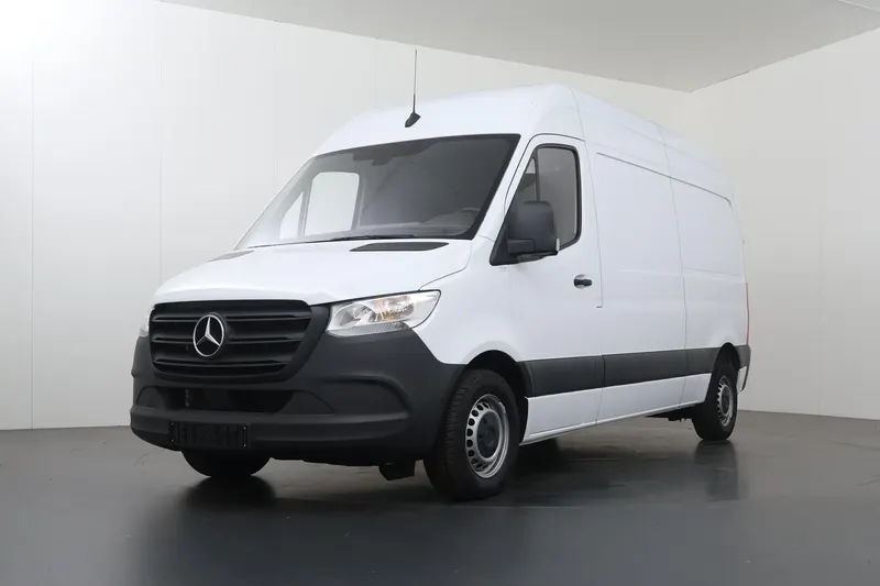 Mercedes-Benz Sprinter (2024)