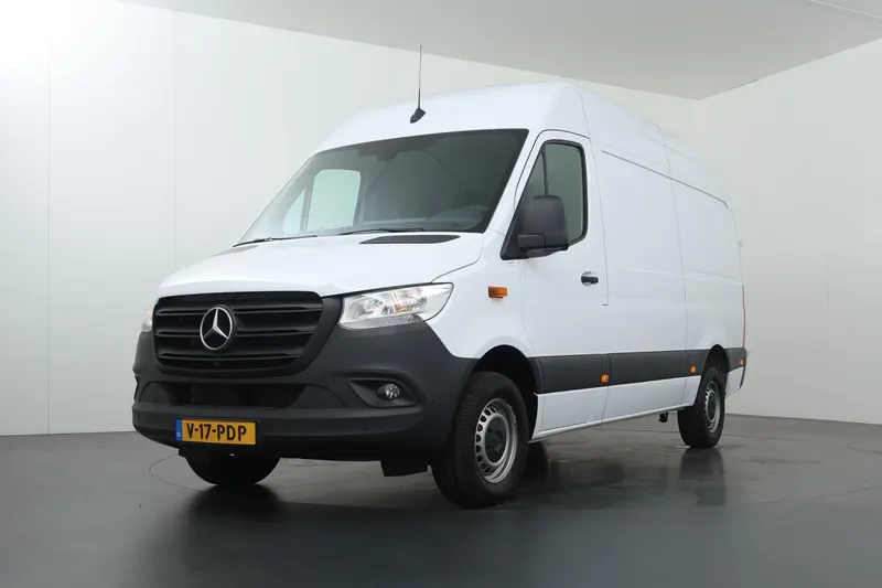 Mercedes-Benz Sprinter (2024)