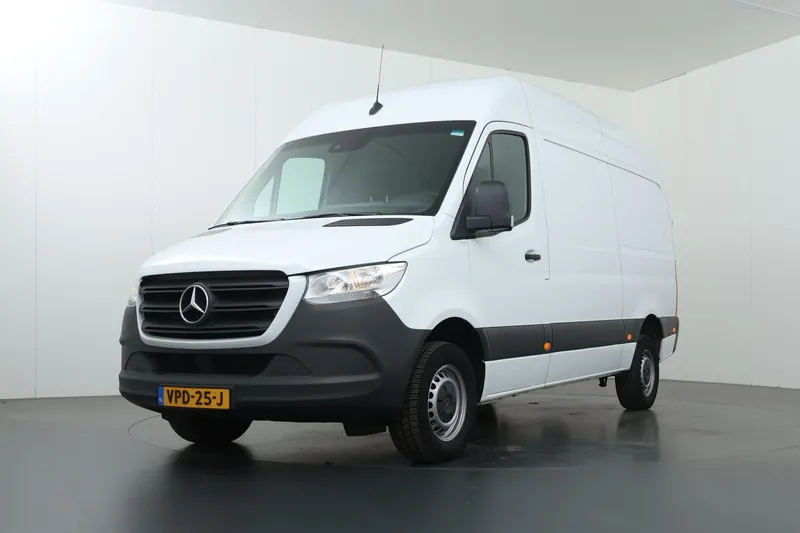 Mercedes-Benz Sprinter (2022)