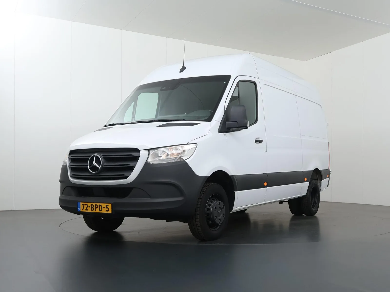 Mercedes-Benz Sprinter (2020) — foto 1