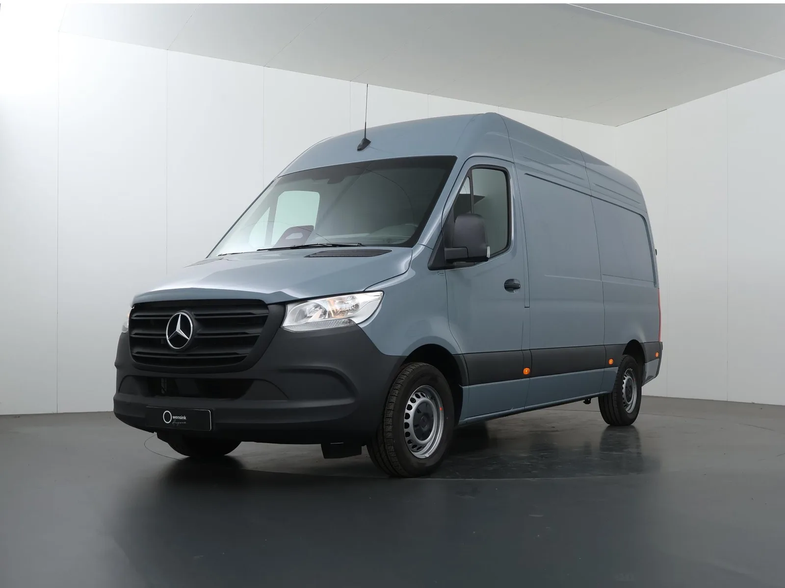 Mercedes-Benz Sprinter (2024) — foto 1