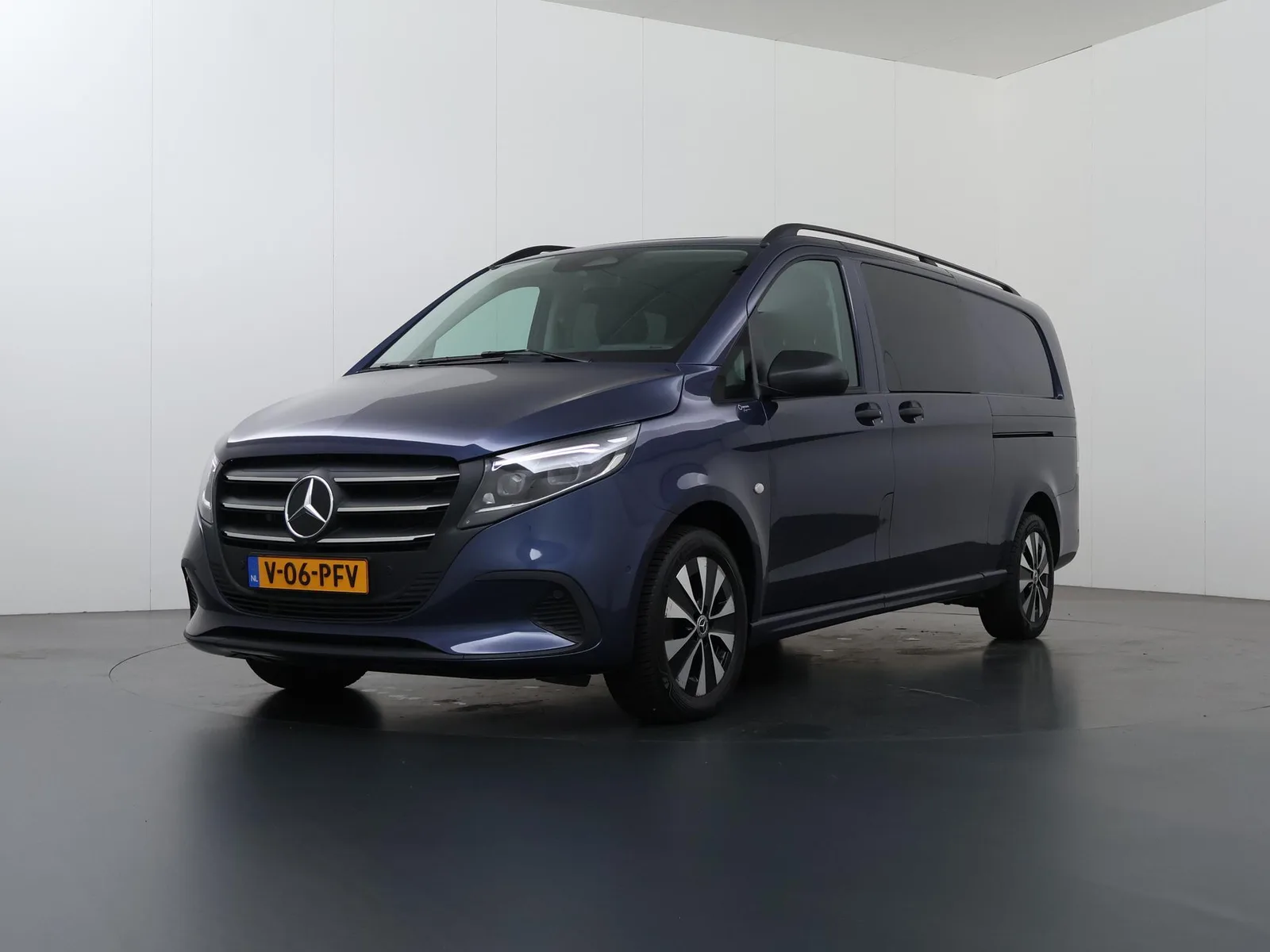 Mercedes-Benz Vito (2024) — foto 1