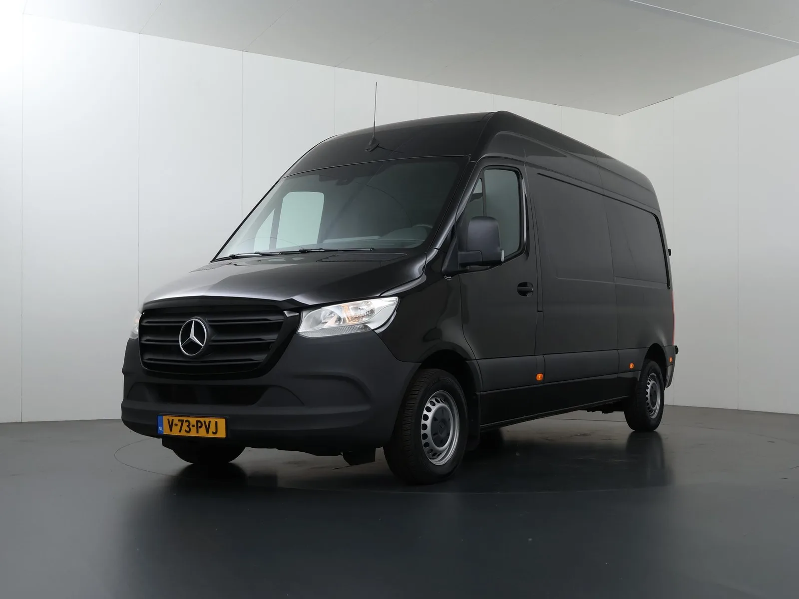 Mercedes-Benz Sprinter (2022) — foto 1