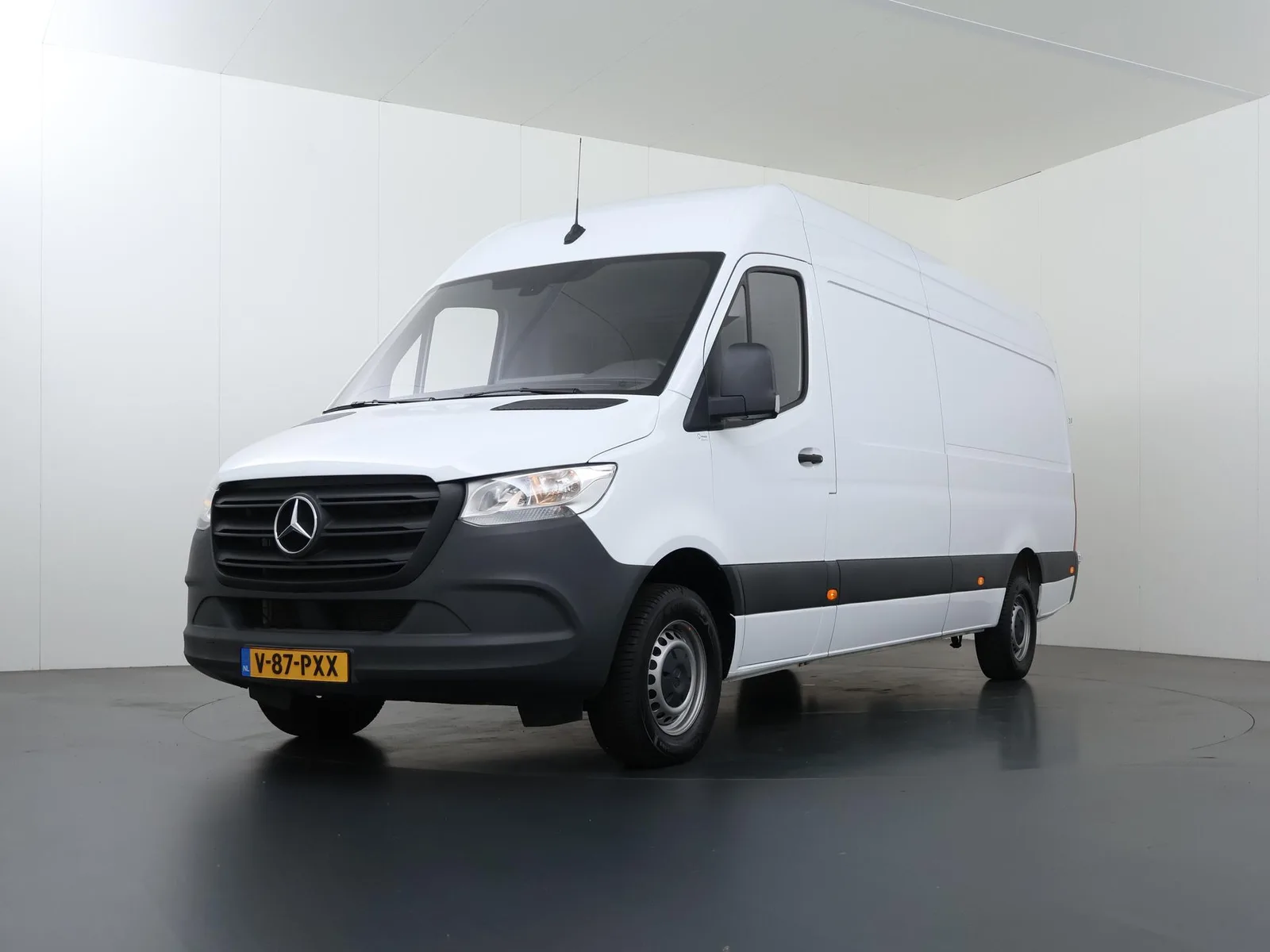 Mercedes-Benz Sprinter (2024) — foto 1