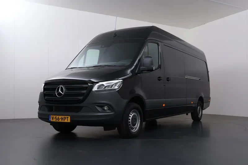 Mercedes-Benz Sprinter (2024)