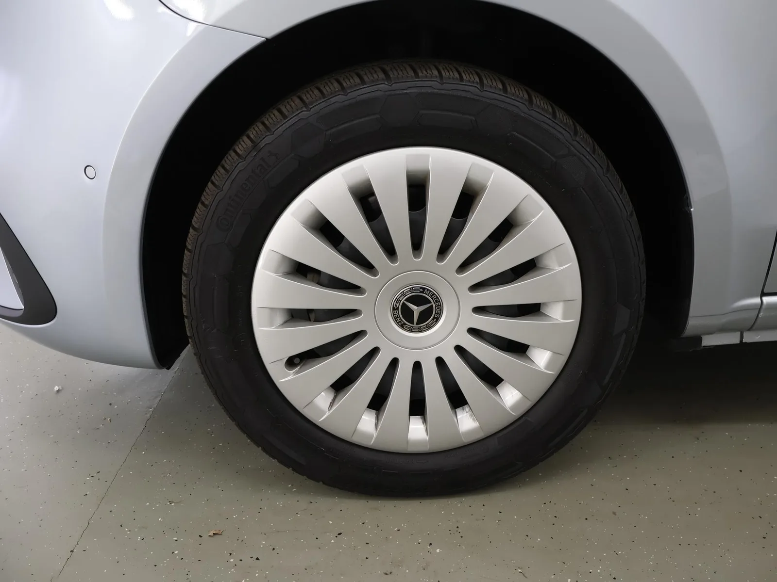 Mercedes-Benz Vito (2024) — foto 1