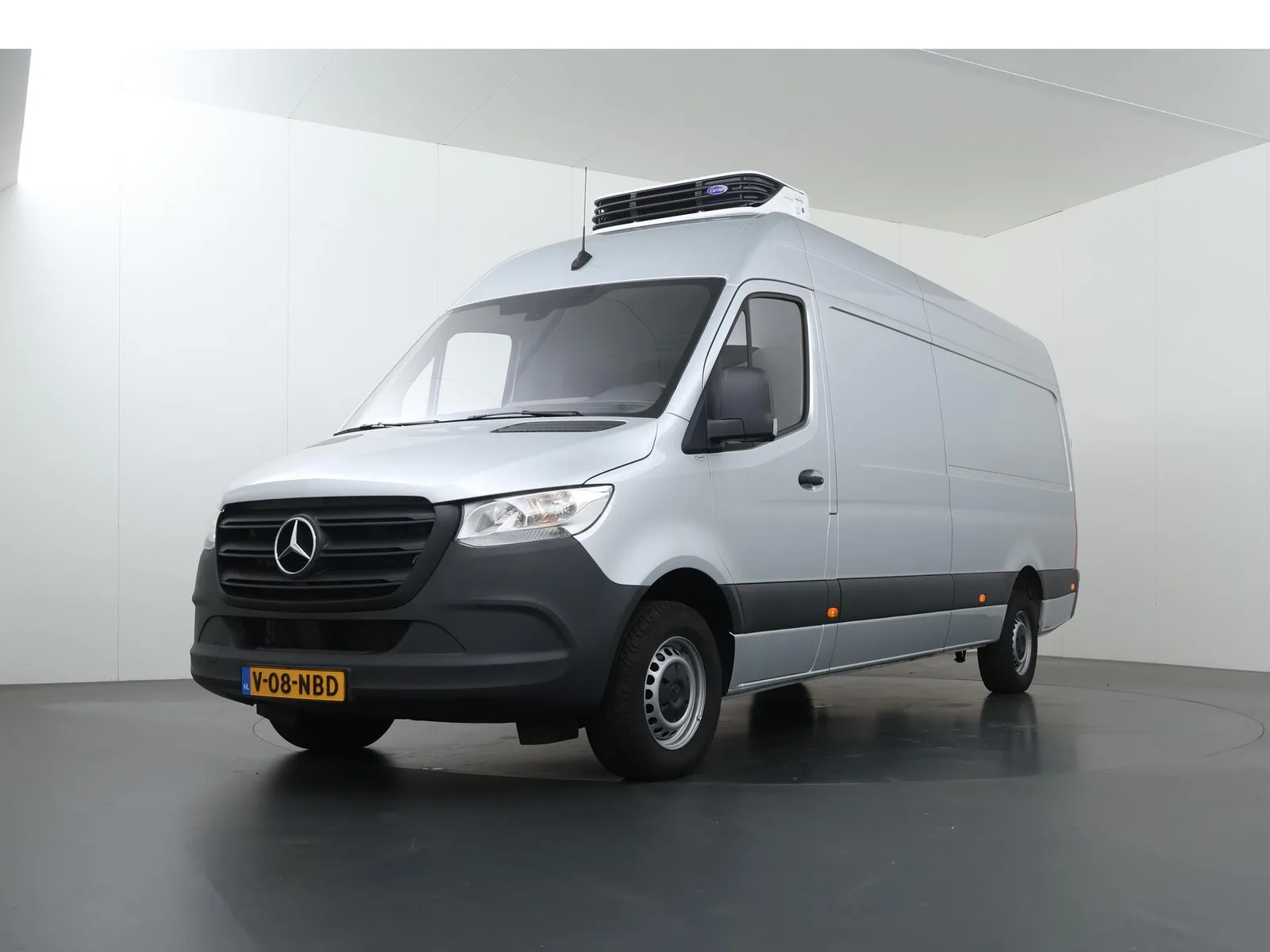 Mercedes-Benz Sprinter (2023) — foto 1