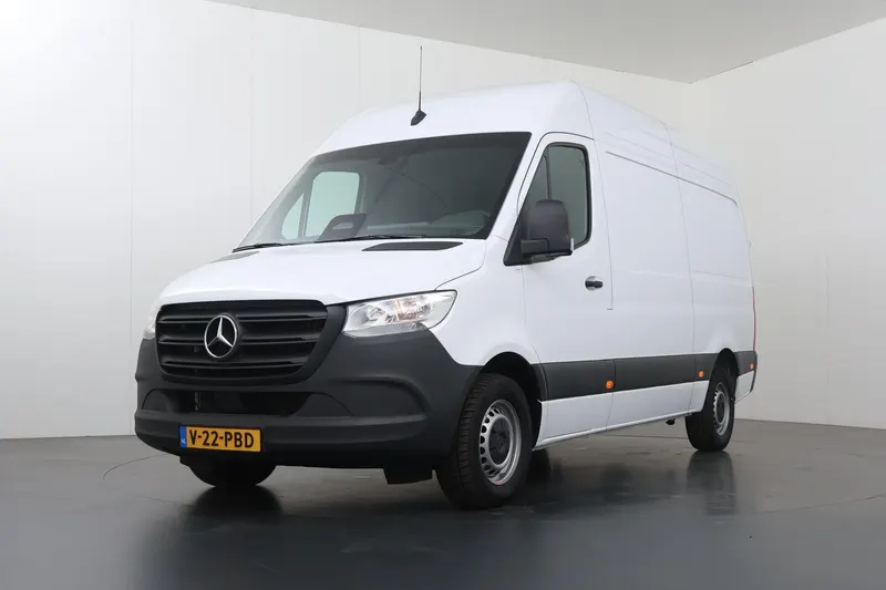 Mercedes-Benz Sprinter (2024)