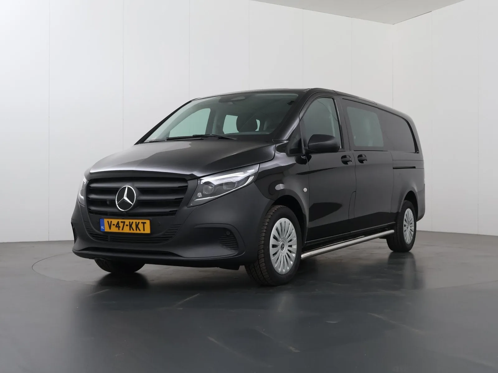 Mercedes-Benz Vito (2024) — foto 1
