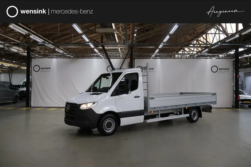 Mercedes-Benz Sprinter (2025)