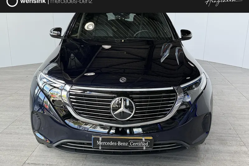 Mercedes-Benz EQC (2020)