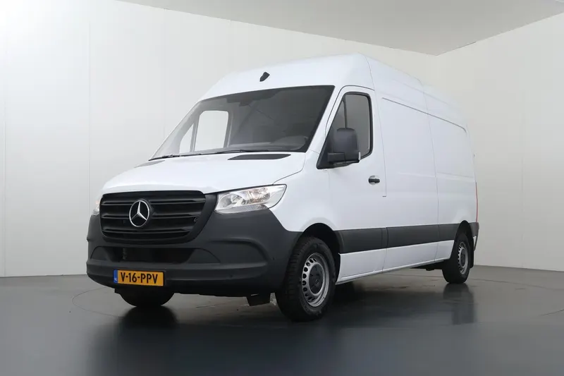 Mercedes-Benz Sprinter (2024)