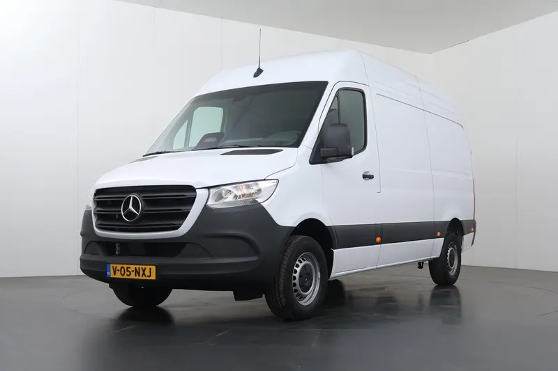 Mercedes-Benz Sprinter (2024)