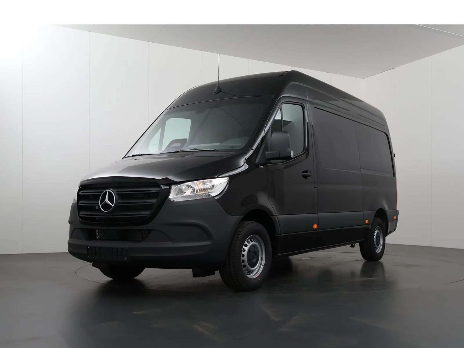 Mercedes-Benz Sprinter (2024) — foto 1