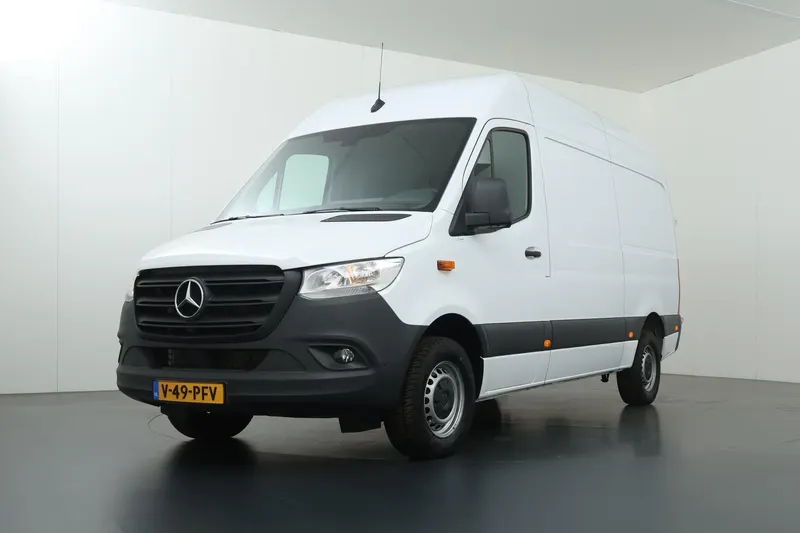 Mercedes-Benz Sprinter (2024)