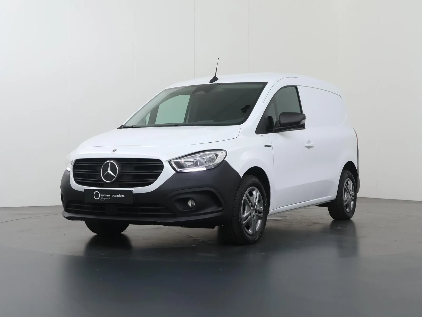 Mercedes-Benz eCitan (2024) — foto 1