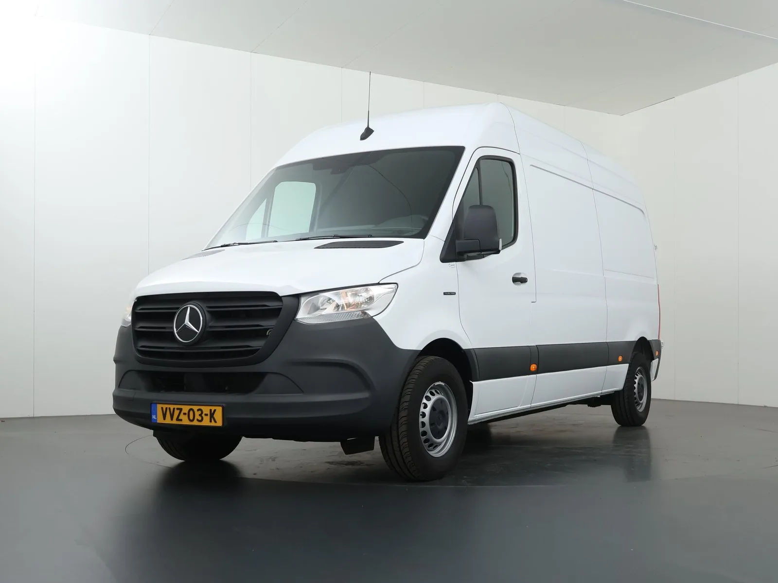 Mercedes-Benz eSprinter (2023) — foto 1