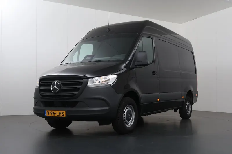 Mercedes-Benz eSprinter (2025)