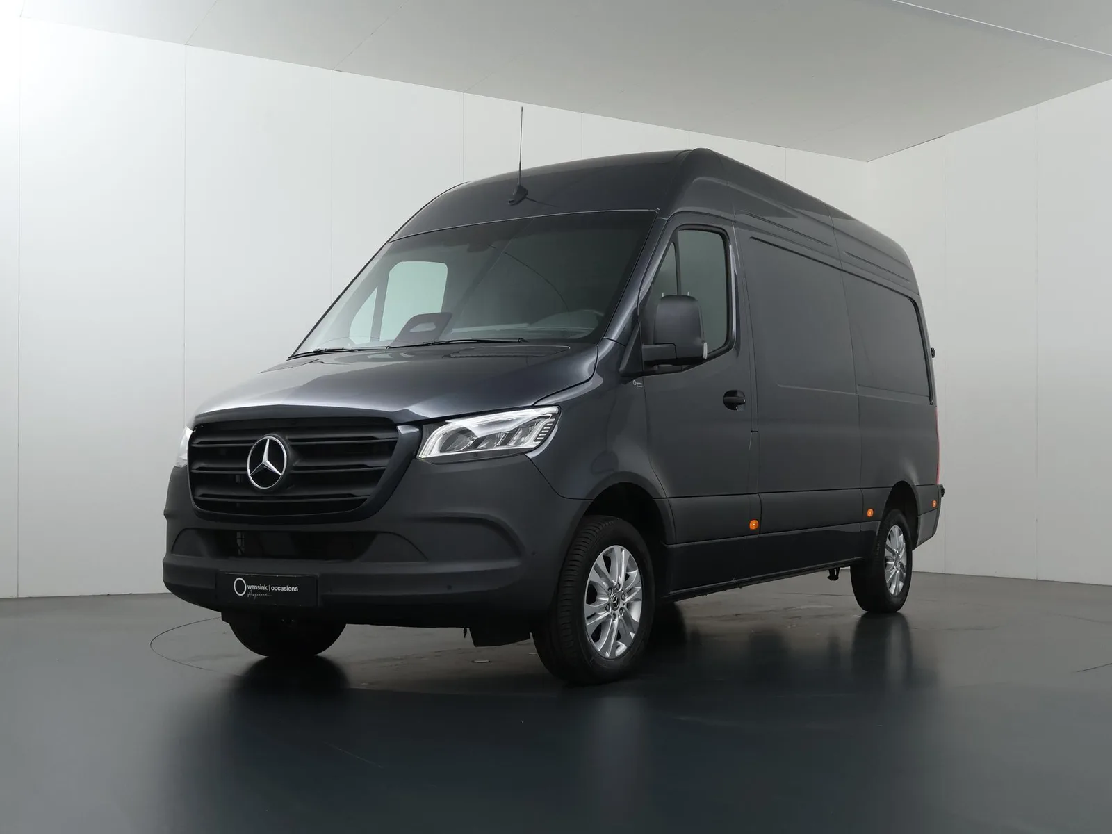 Mercedes-Benz Sprinter (2024) — foto 1