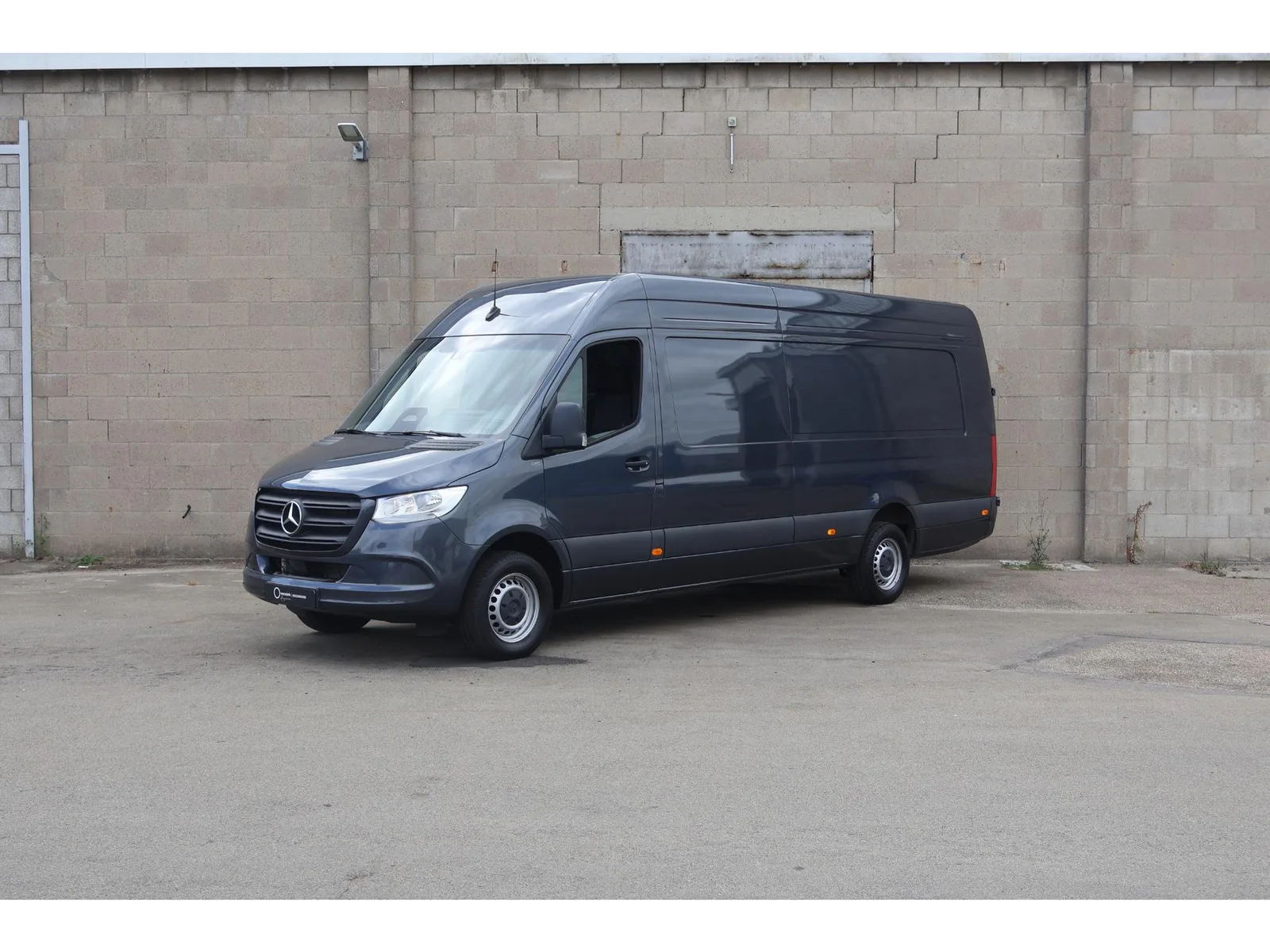 Mercedes-Benz Sprinter (2024) — foto 1