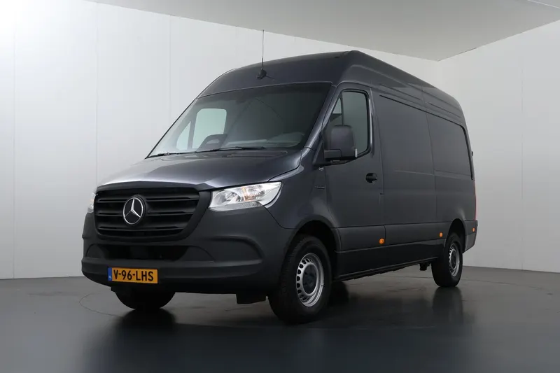 Mercedes-Benz eSprinter (2025)