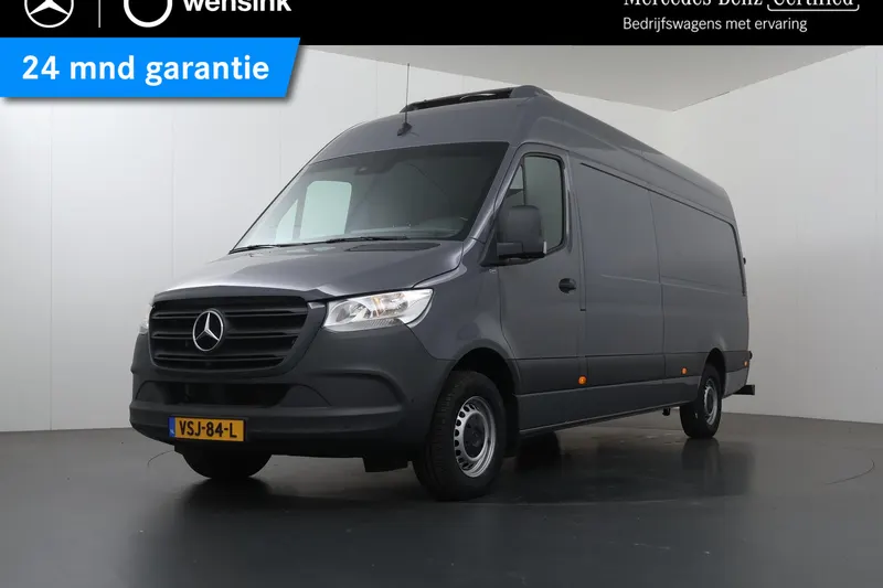 Mercedes-Benz Sprinter (2023)