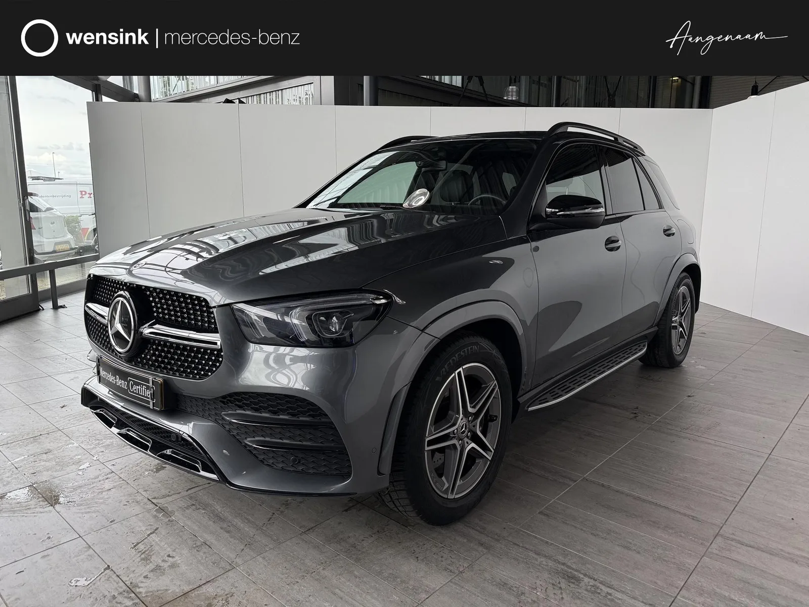 Mercedes-Benz GLE (2023) — foto 1