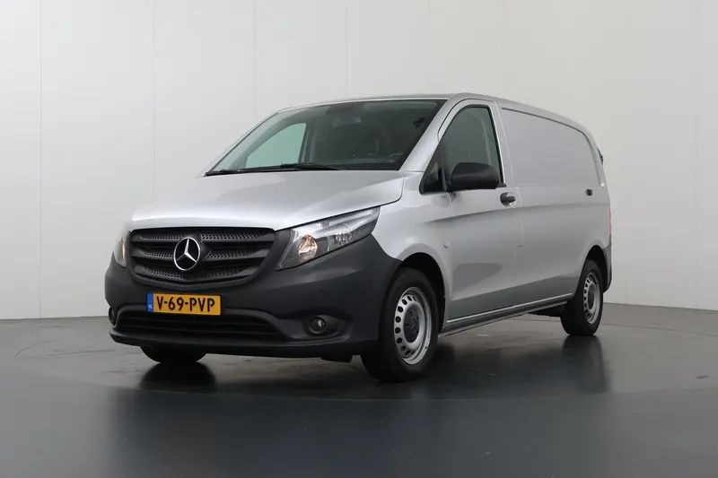 Mercedes-Benz Vito (2022)