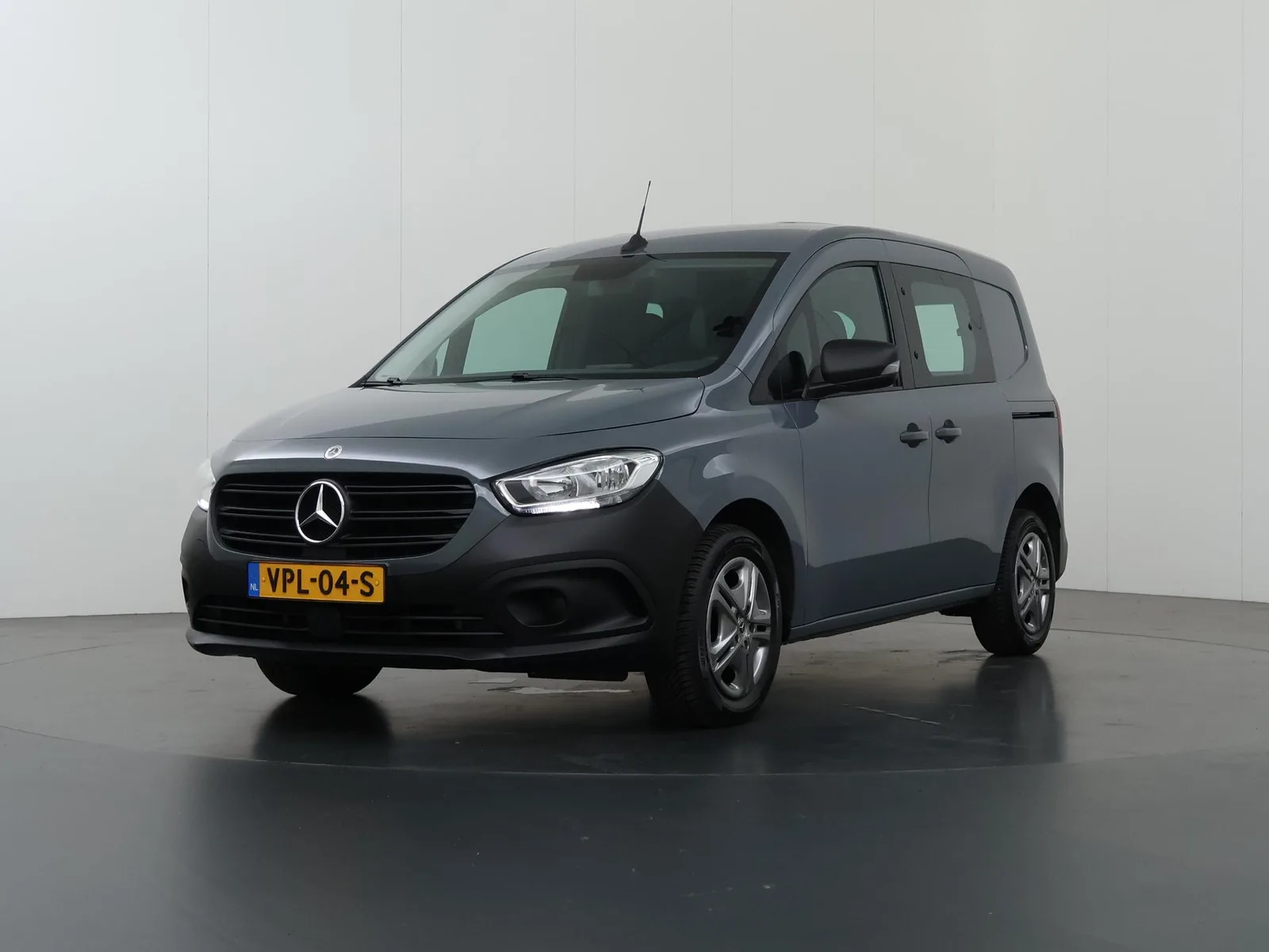 Mercedes-Benz Citan (2022) — foto 1