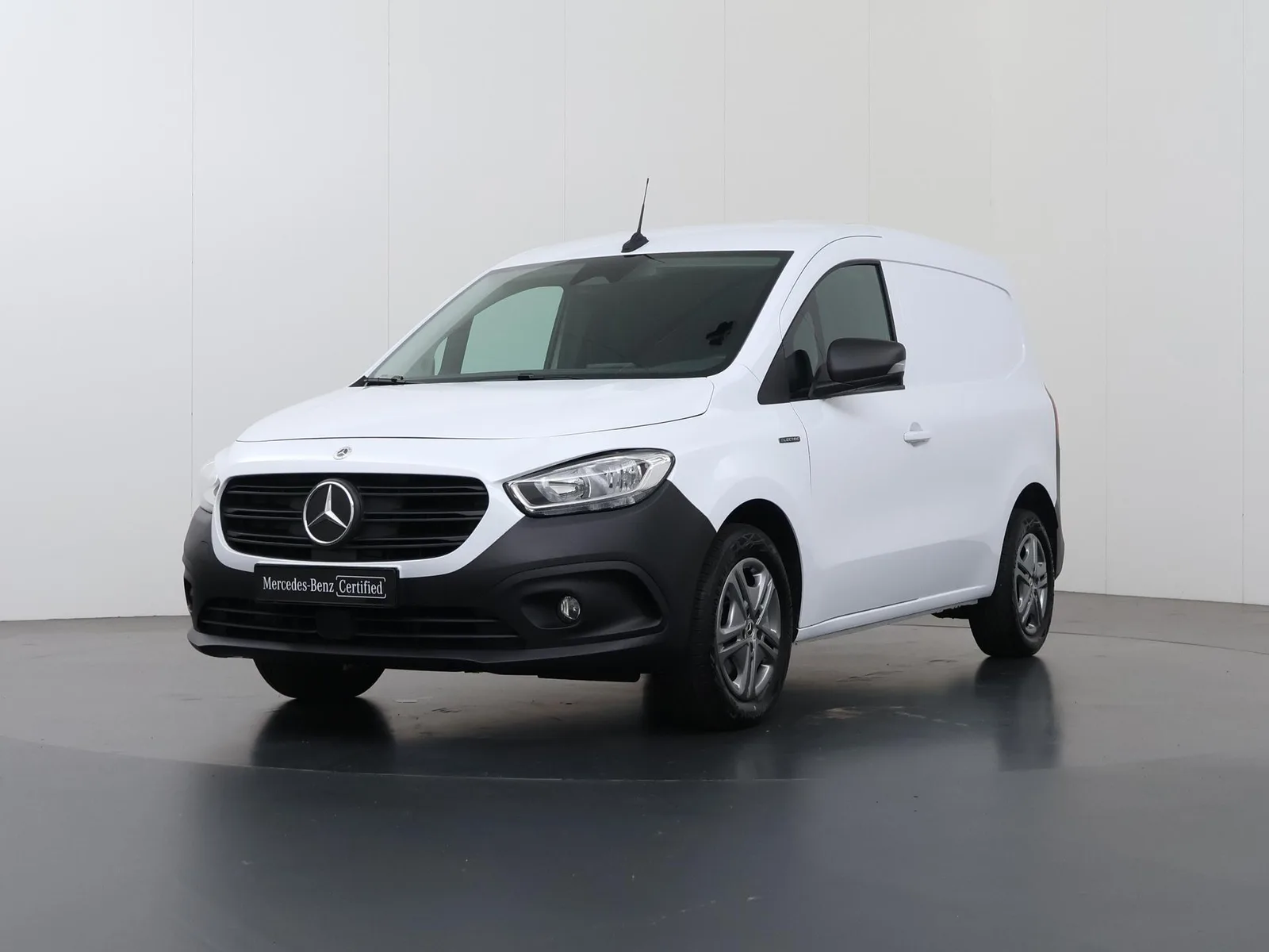Mercedes-Benz eCitan (2024) — foto 1