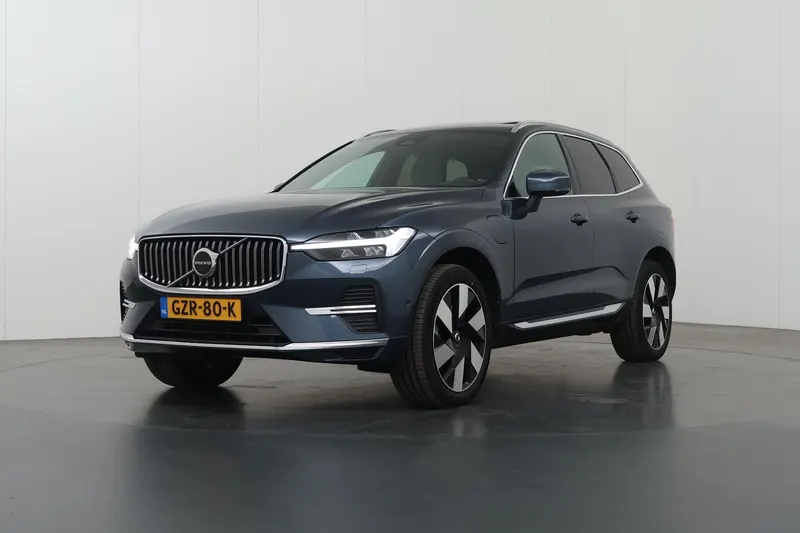 Volvo XC60 (2024)