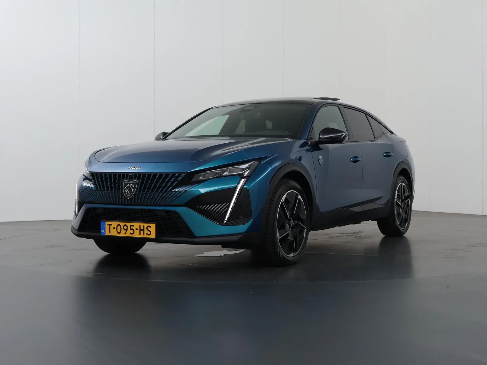 Peugeot 408 (2023) — foto 1