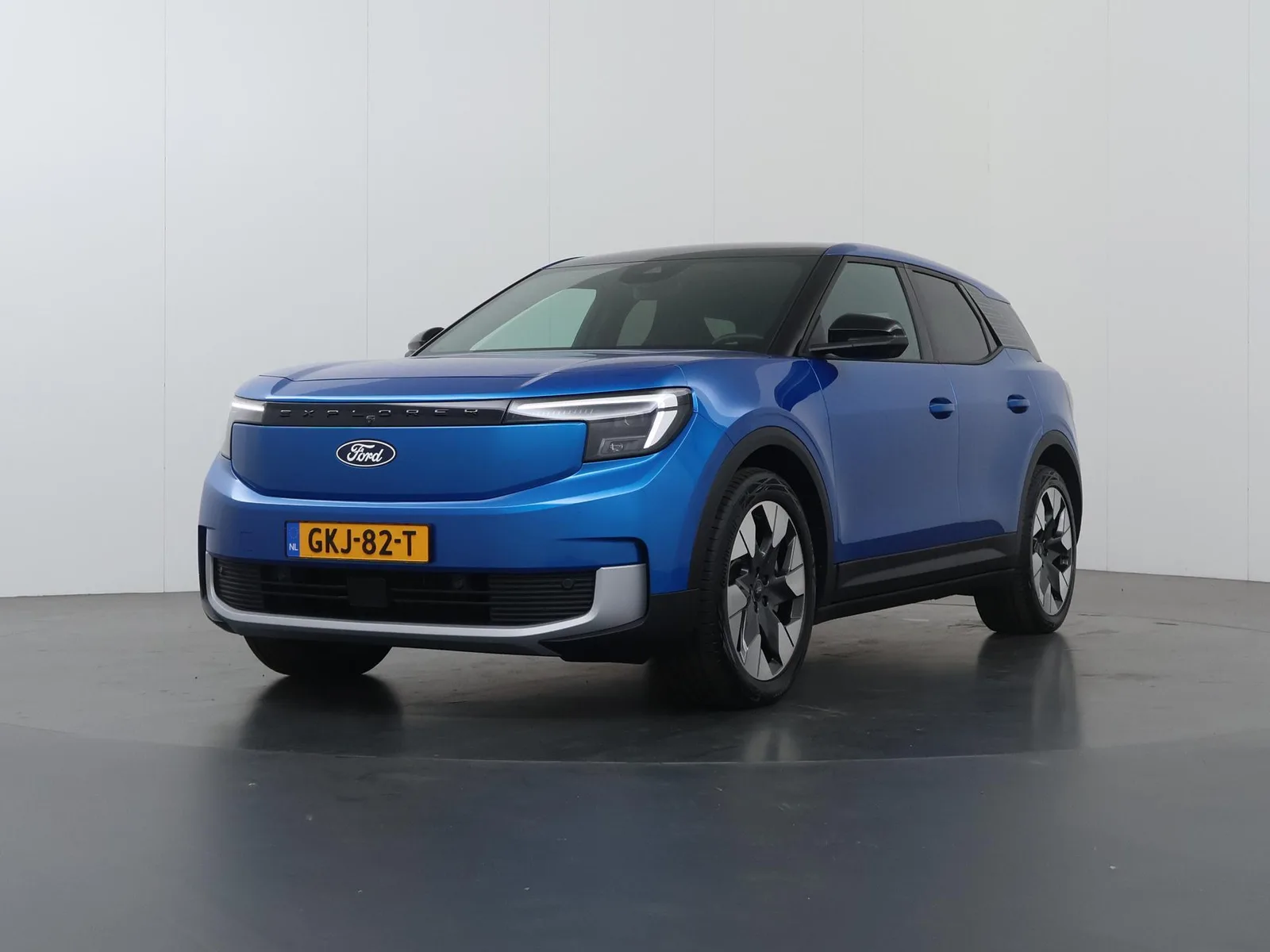 Ford Explorer (2024) — foto 1