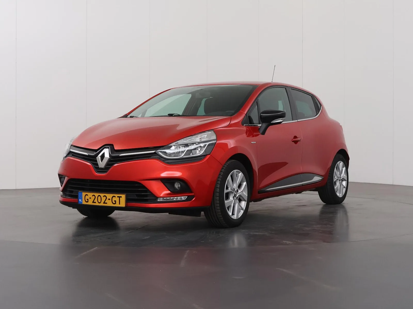 Renault Clio (2019) — foto 1