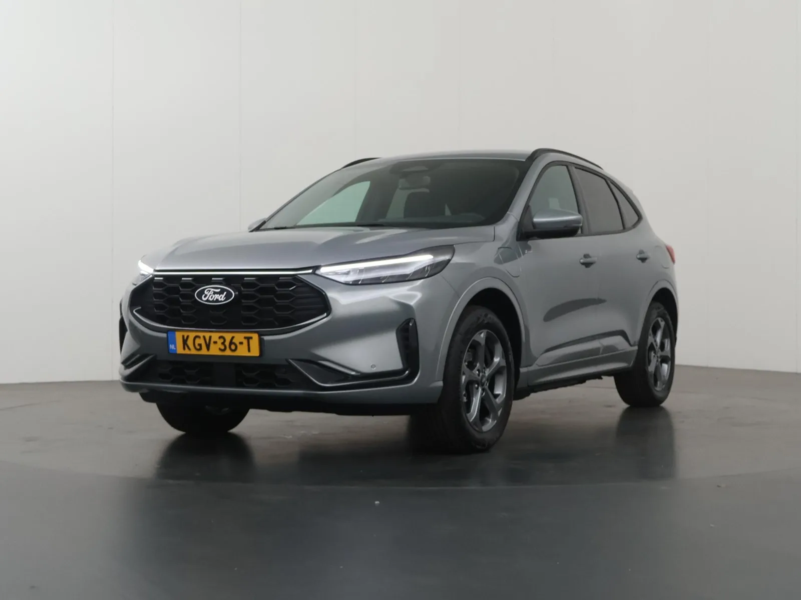 Ford Kuga (2025) — foto 1