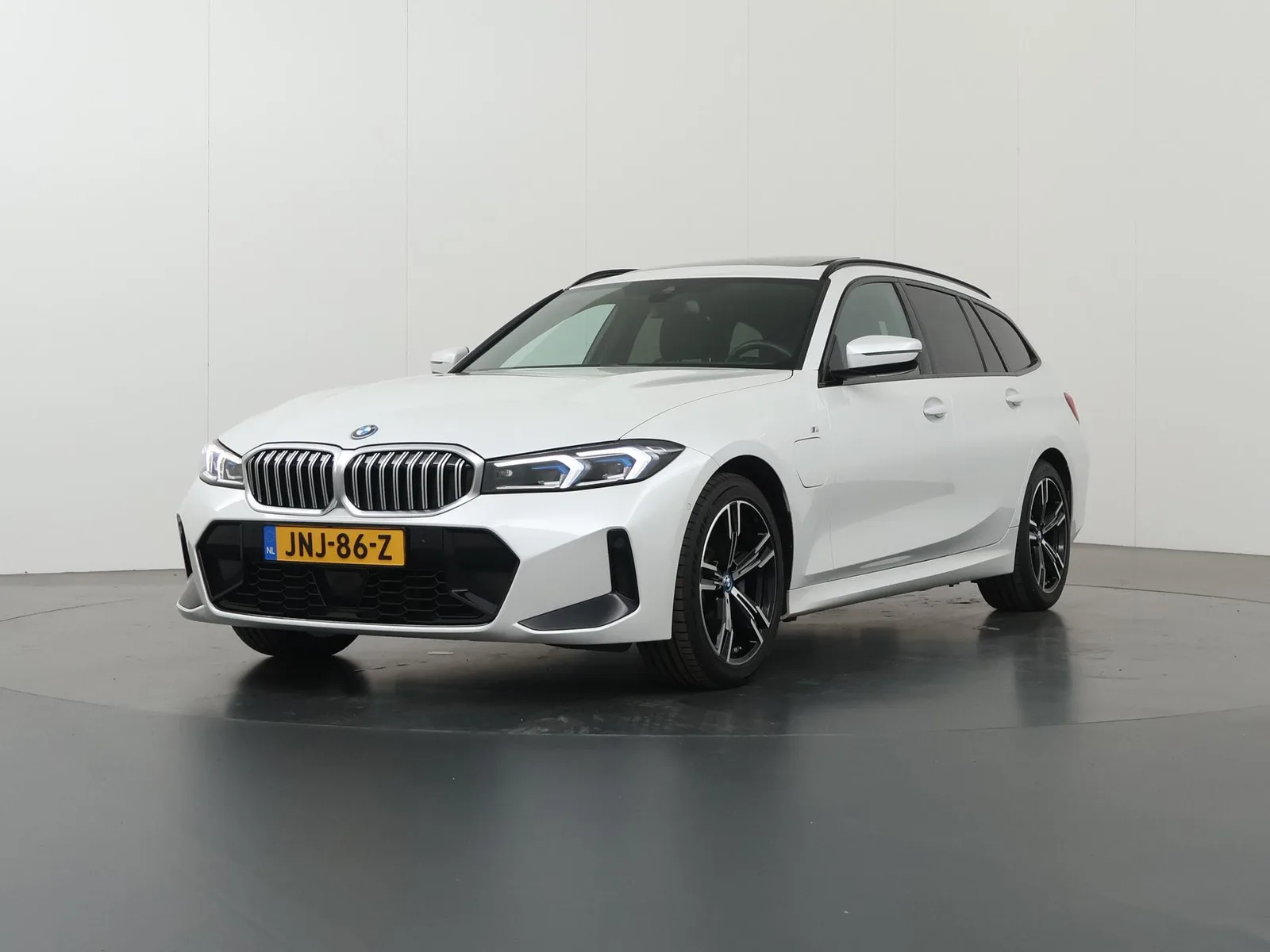 BMW 3-Serie (2023) — foto 1