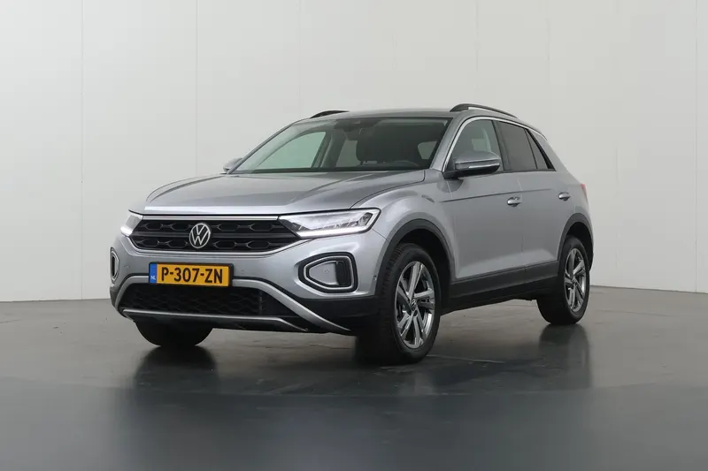 Volkswagen T-Roc (2022)